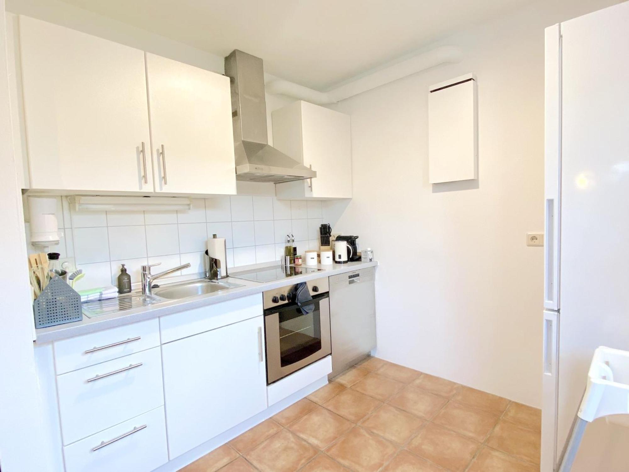 Snug Stays I 3 Zimmer Design Apartment Am See Mit Garten I Home Office I Highspeed Wifi Weßling Exteriör bild